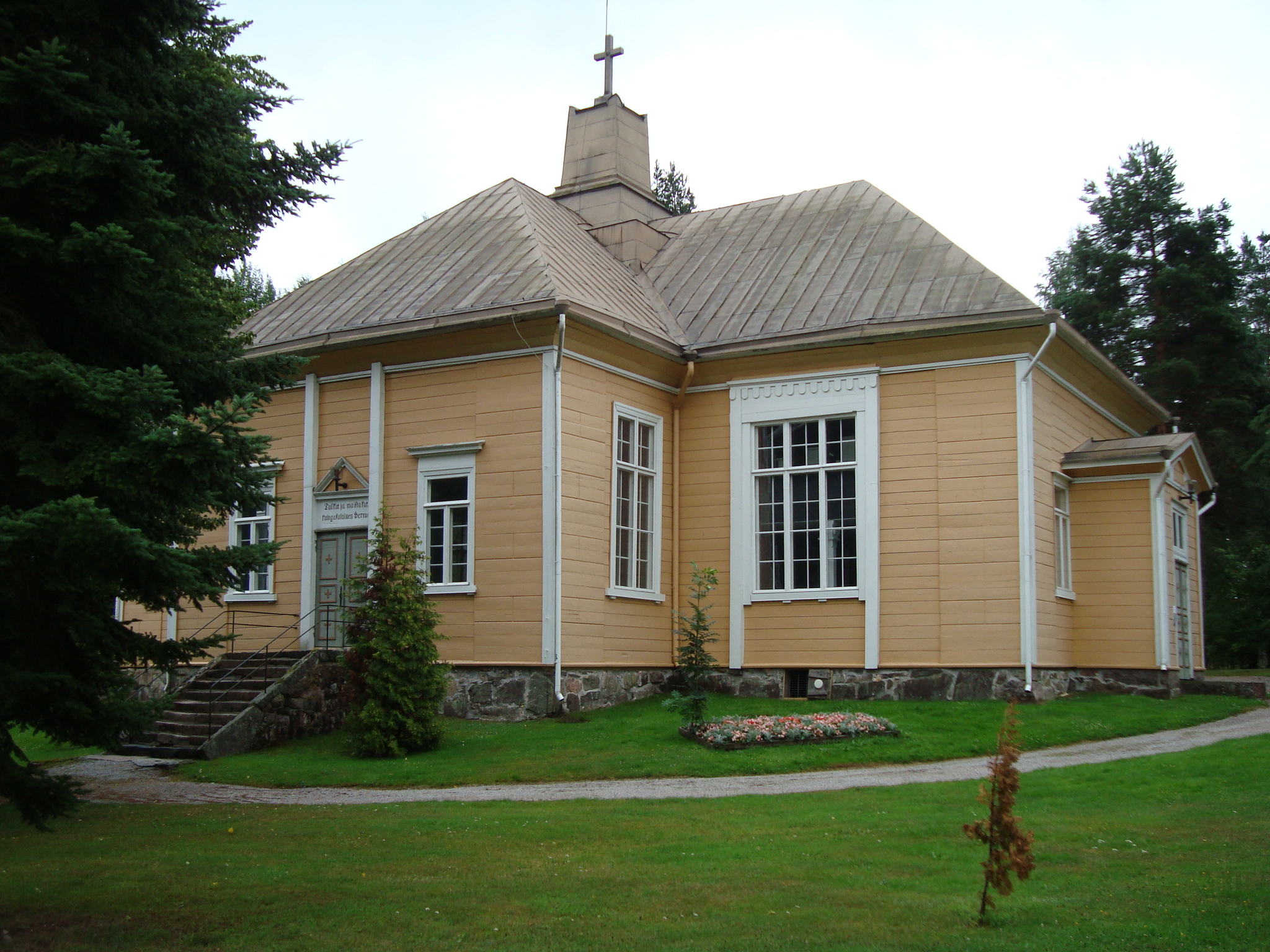 Suomusjärven kirkko